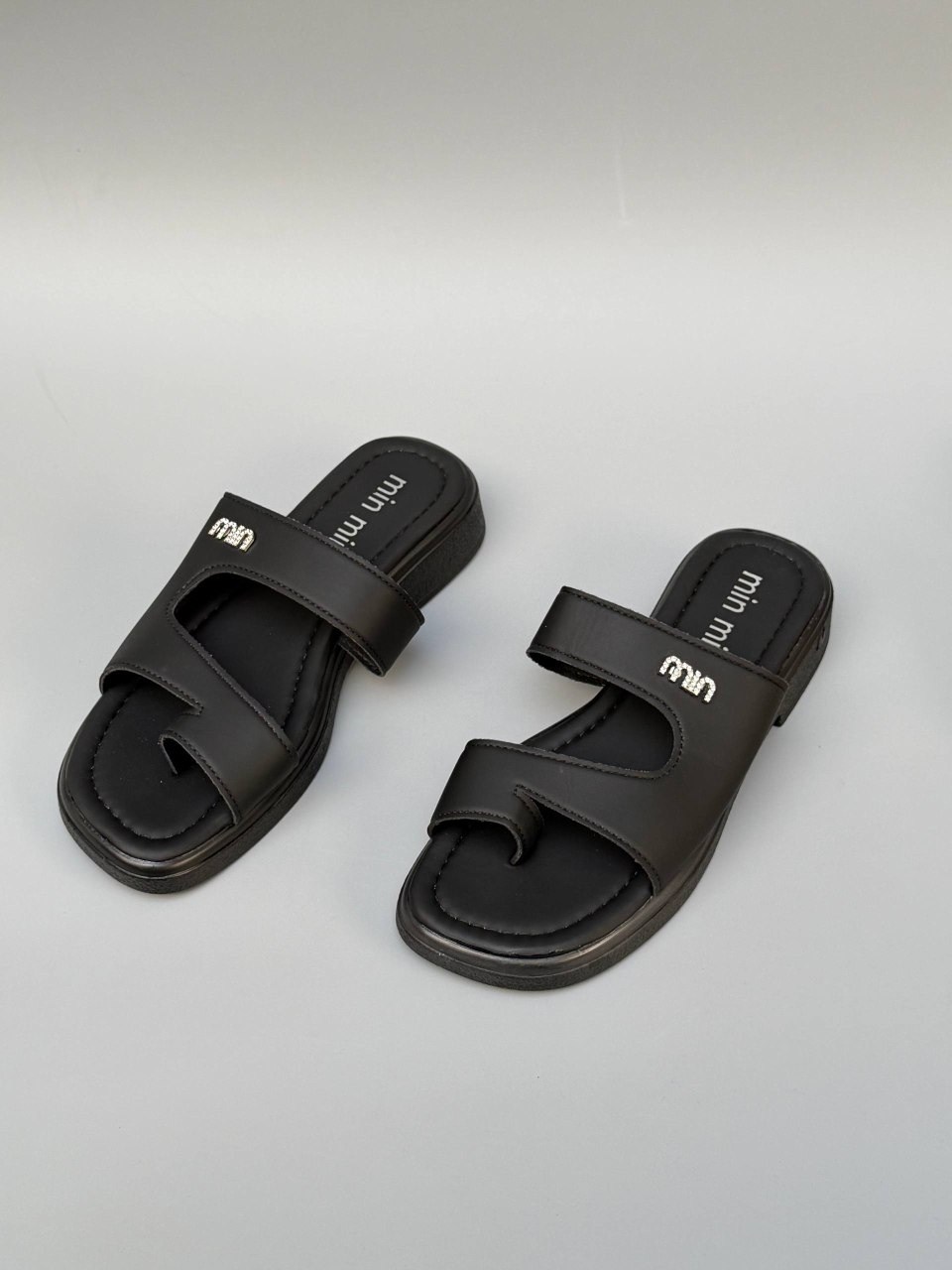 шлепанцы женские,шлепки кристиан диор,,белые шлепанцы,шлепки диор