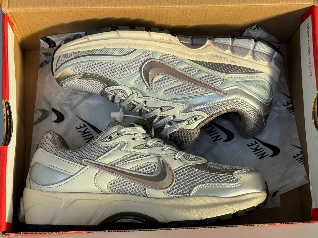 кроссовки nike,кроссовки женские nike,кроссовки женскиe,российские кроссовки,кроссовки найк