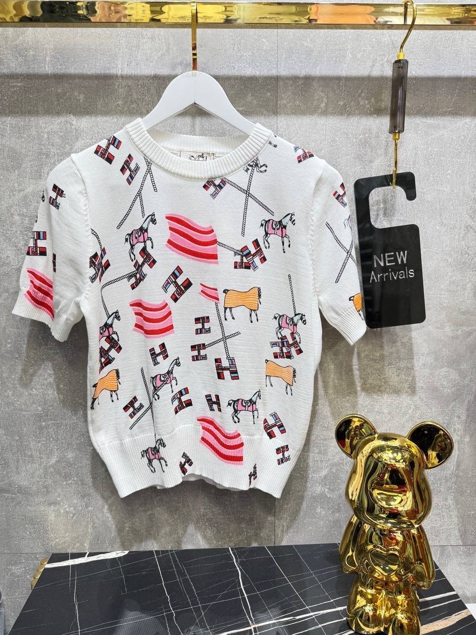 модные свитера,футболки модные,вязаные свитера,футболки женская