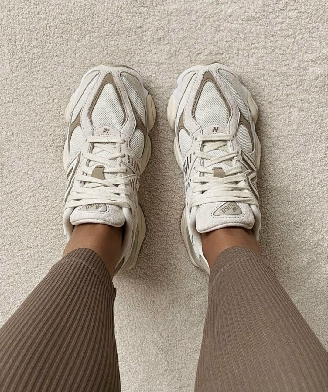 женские кроссовки,кроссовки new balance 9060,кроссовки nb 9060 спортивная  sadefort,кроссовки,кроссовки бежевые