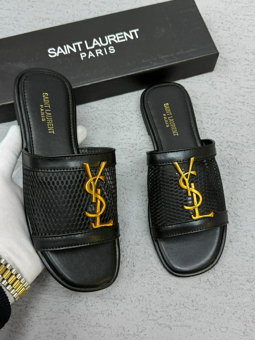 шлепки ив сен лоран,,босоножки yves saint laurent,шлепанцы женские,босоножки ysl