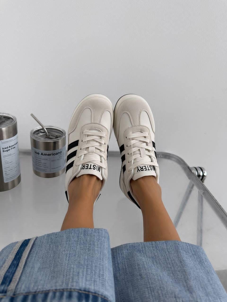 ,кроссовки adidas,женские кроссовки,кроссовки женские adidas,стильные кроссовки