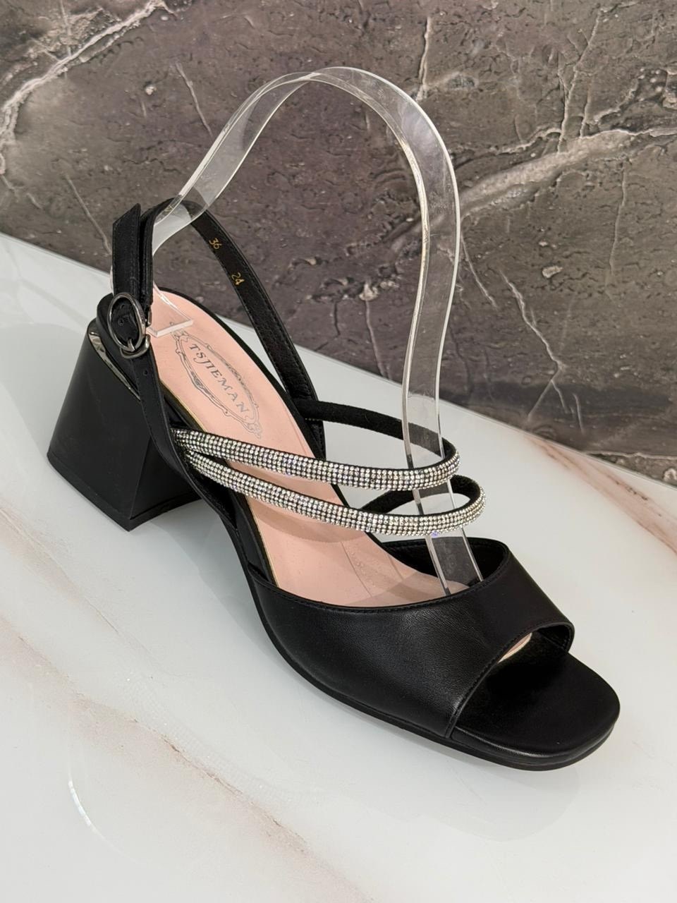 босоножки закрытые,женские босоножки,стильные босоножки,замшевые босоножки,босоножки на каблуках