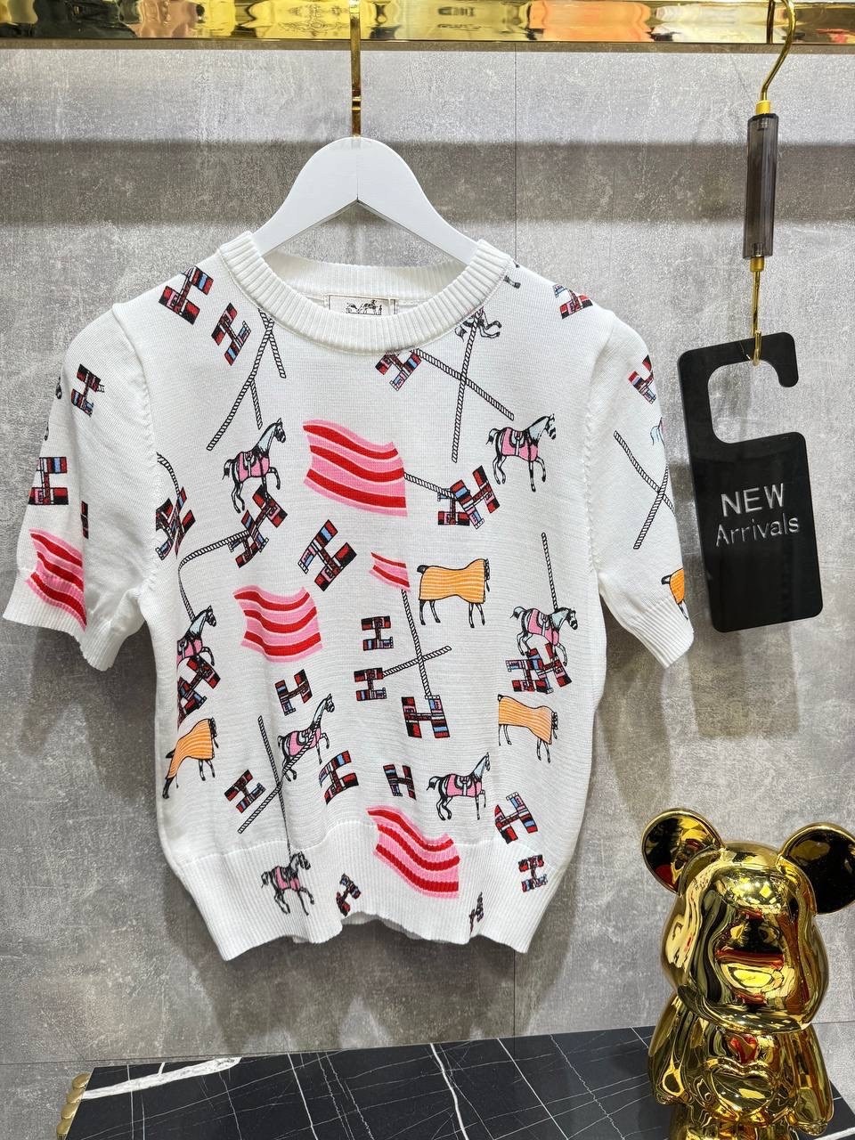 модные свитера,футболки модные,вязаные свитера,футболки женская