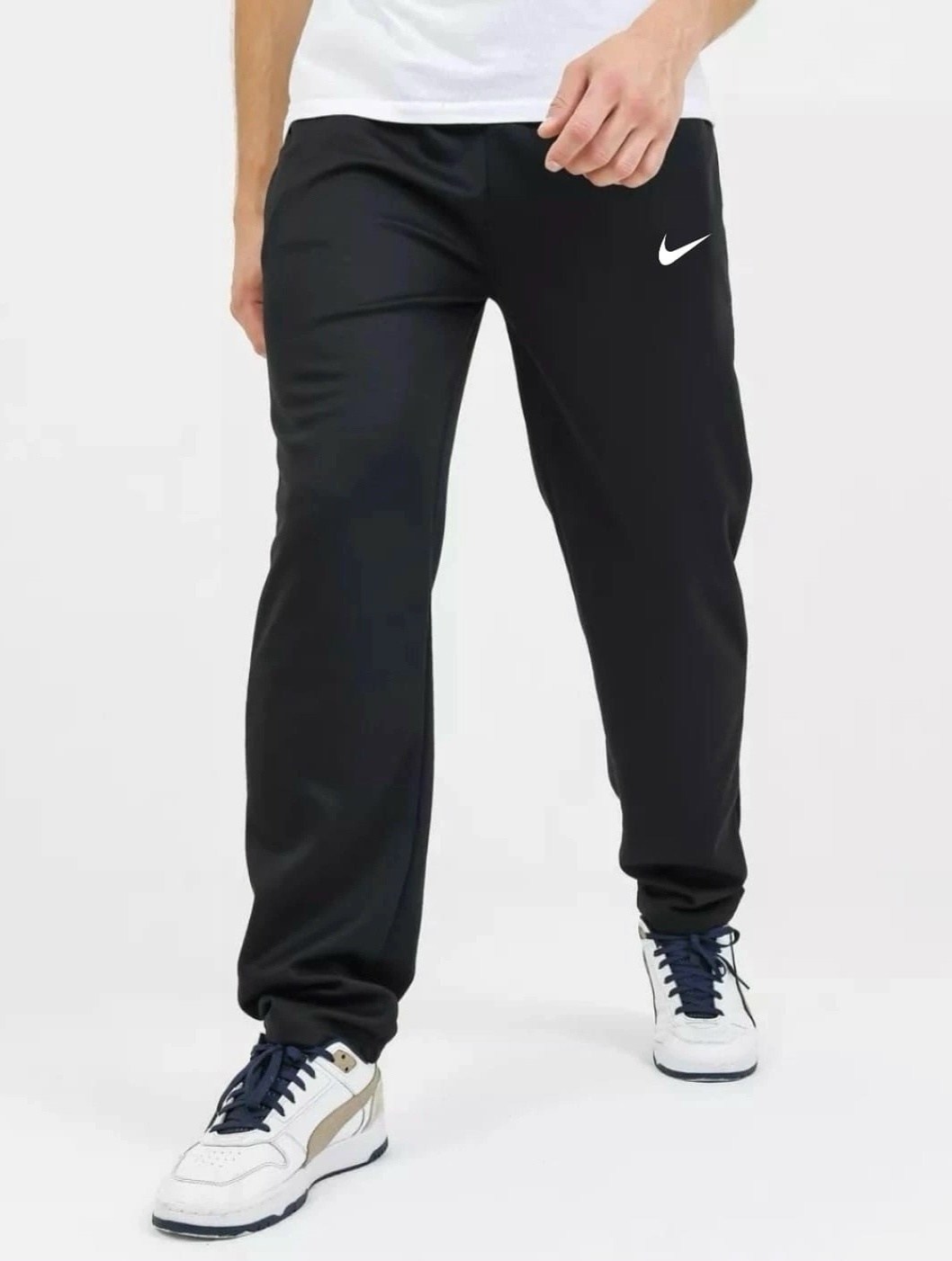 штаны спортивные adidas originals ay7766,брюки спортивные adidas originals,штаны адидас ориджинал,мужские спортивные брюки adidas originals,мужские брюки adidas