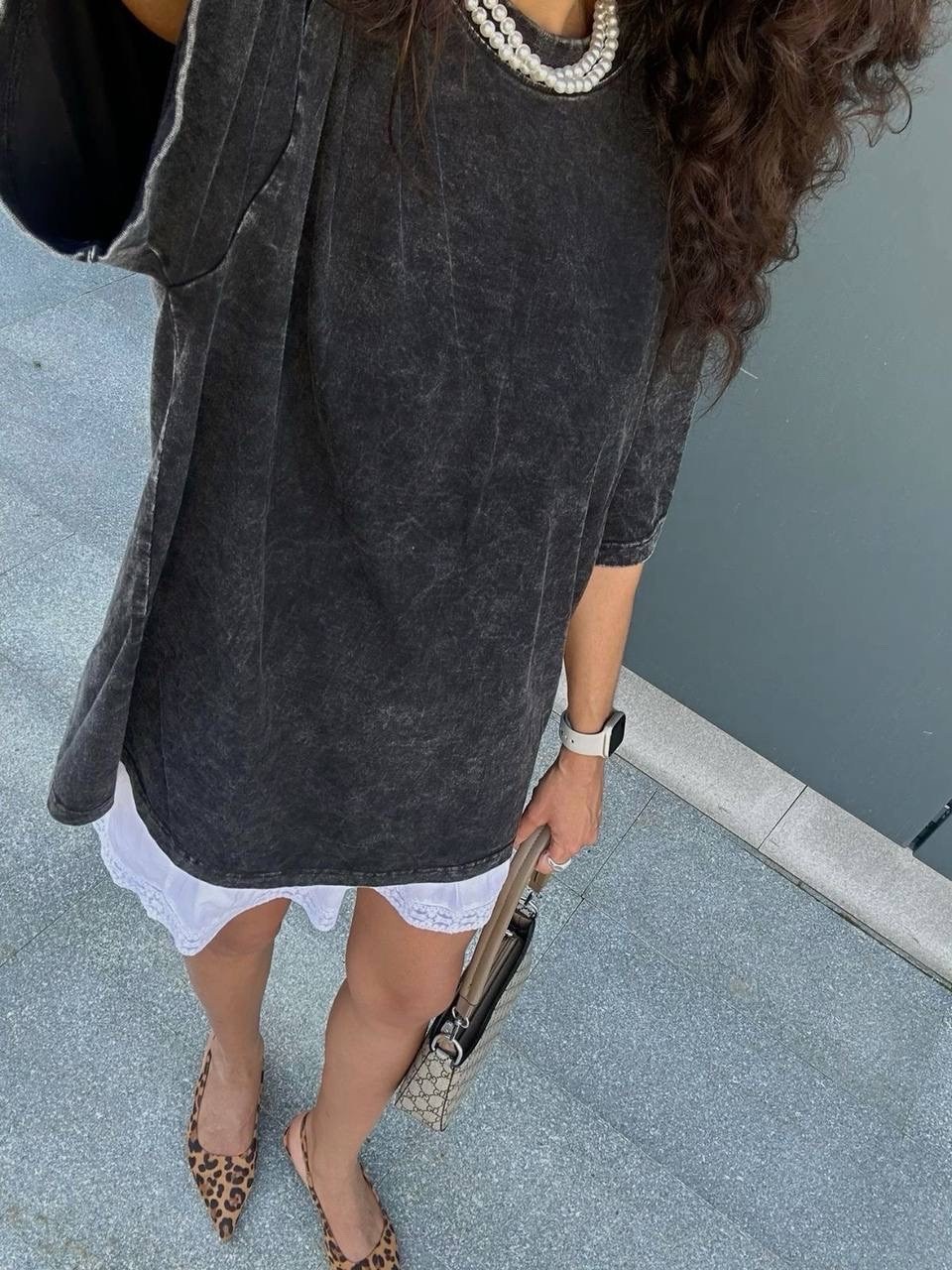 стильная футболка,женская футболка оверсайз,оверсайз футболки,футболки женская,футболка со стразами оверсайз