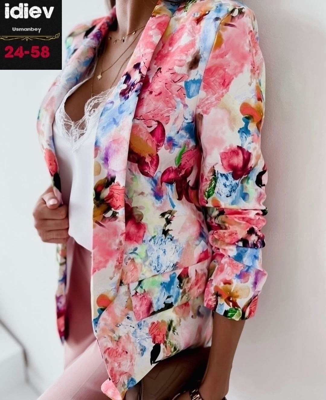 пиджак женский ,пиджак с цветочным принтом,цветной пиджак женский,пиджак с принтом,жакет с цветочным принтом