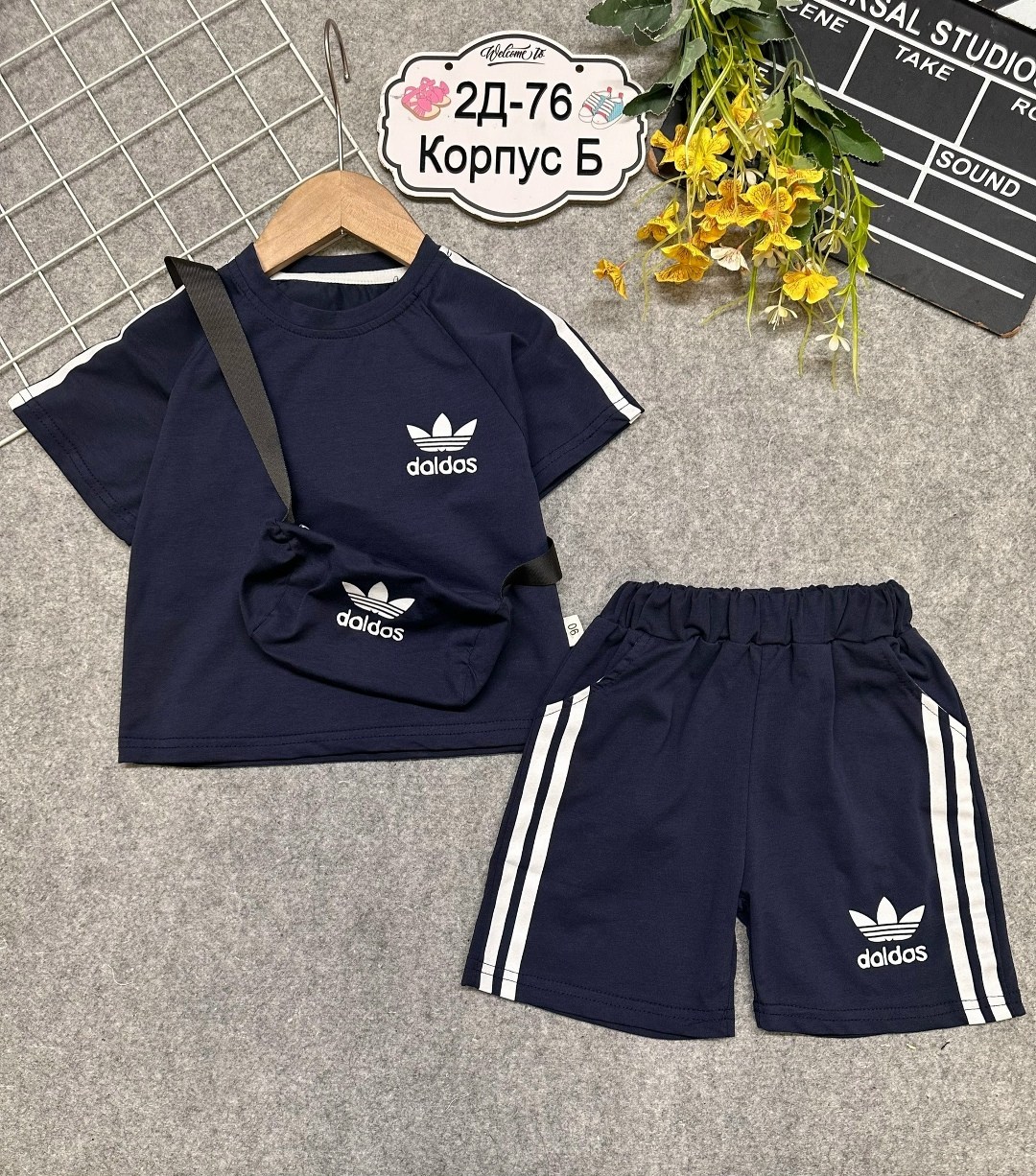 спортивные костюм,одежда для мальчика,детские костюмы,футболка и шорты адидас для мальчика красного цвета,спортивные костюмы адидас