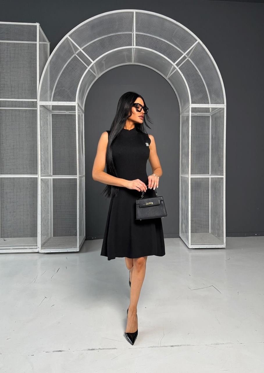 модное платье,платье,стильное платье,платье приталенное,костюм с юбкой