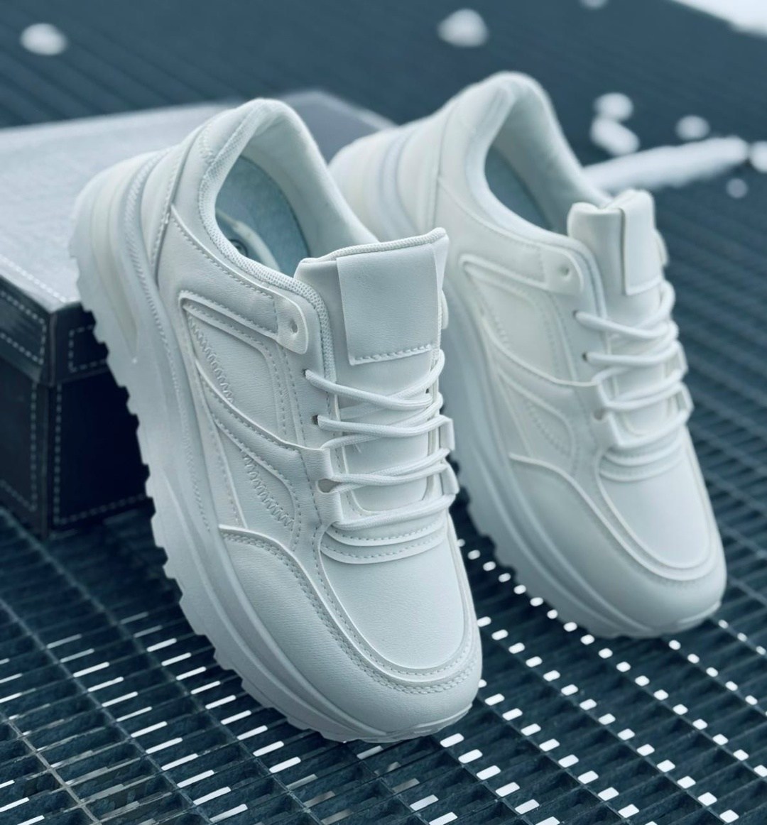 кроссовки женские,белые кроссовки женские модные,кроссовки женские белые,кроссовки для женщин,кроссовки белая