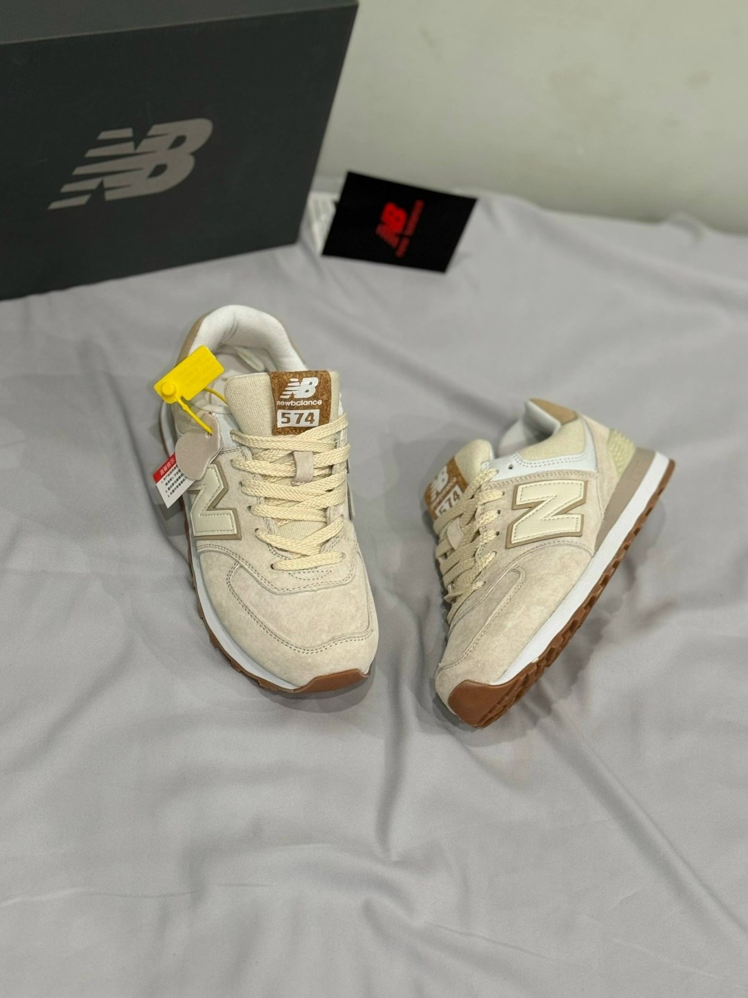 кроссовки new balance 574,женские кроссовки new balance 574,new balance 574,кроссовки new balance 574 женские бежевые замша,кроссовки