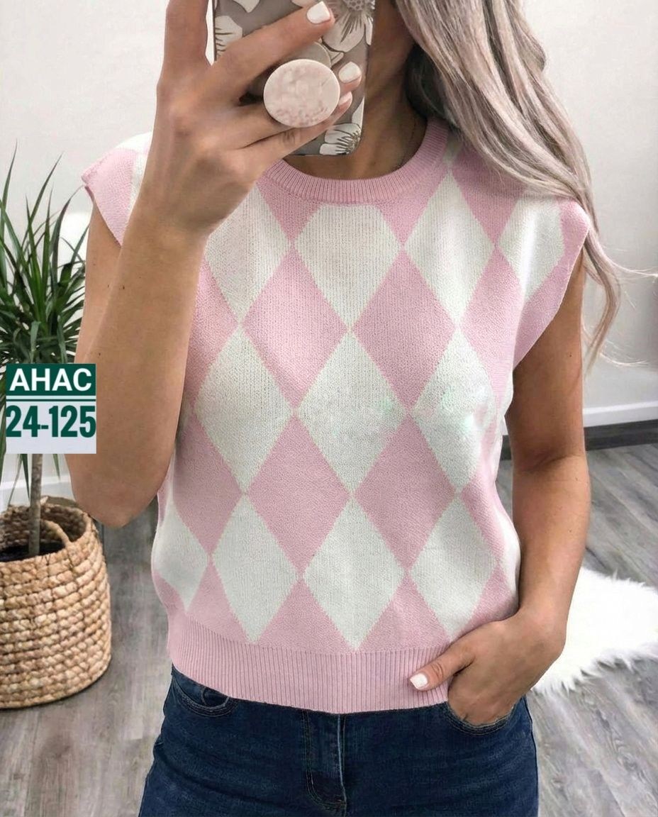 вязаные жилеты,жилетка вязаная,вязаные женские жилеты,вязаная безрукавка,жилетка вязанная