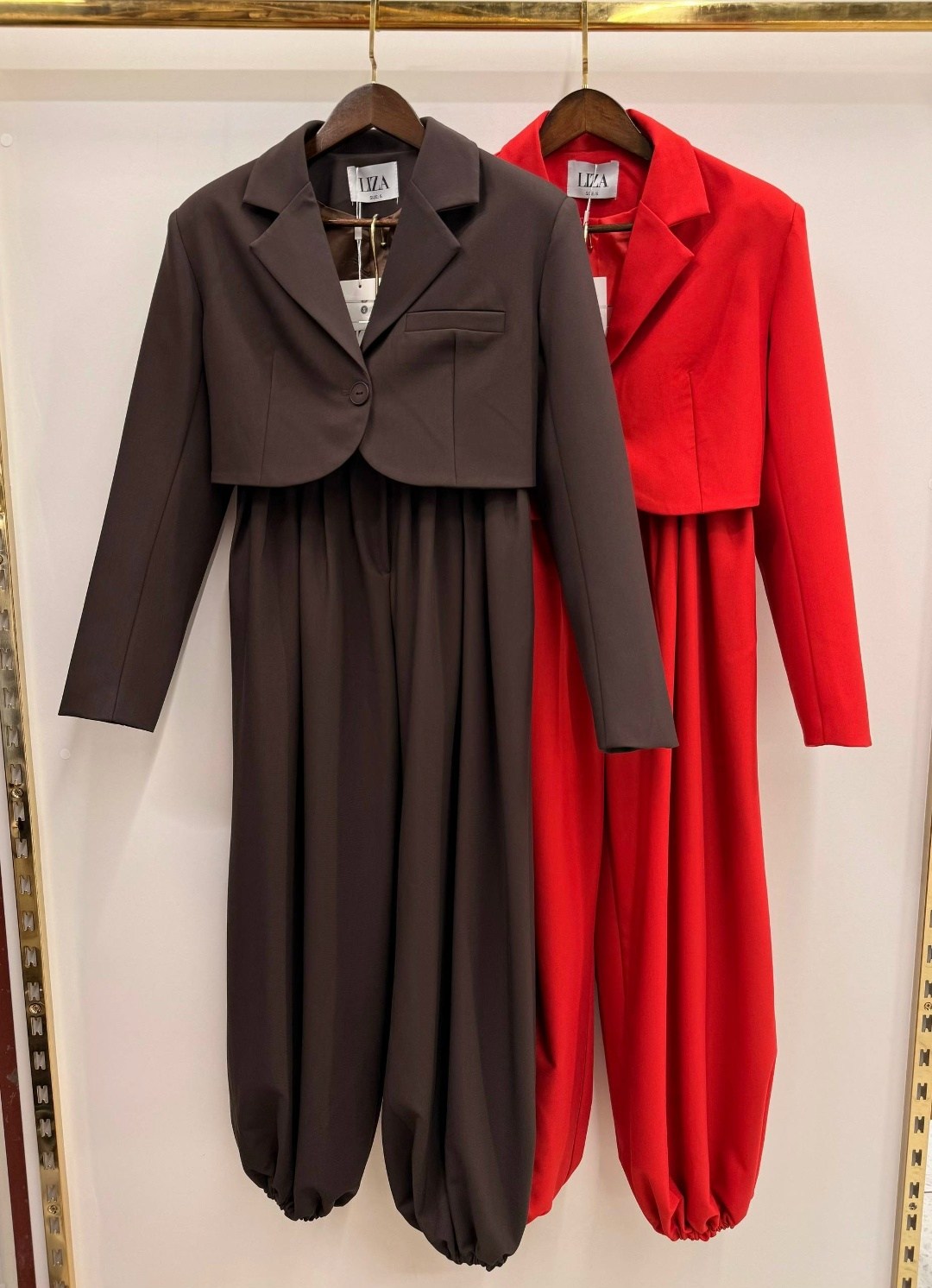 женские костюмы брючные,костюм с брюками палаццо,костюм брючный палаццо,женские костюмы,женский брючный костюм с укороченным пиджаком и брюками палаццо