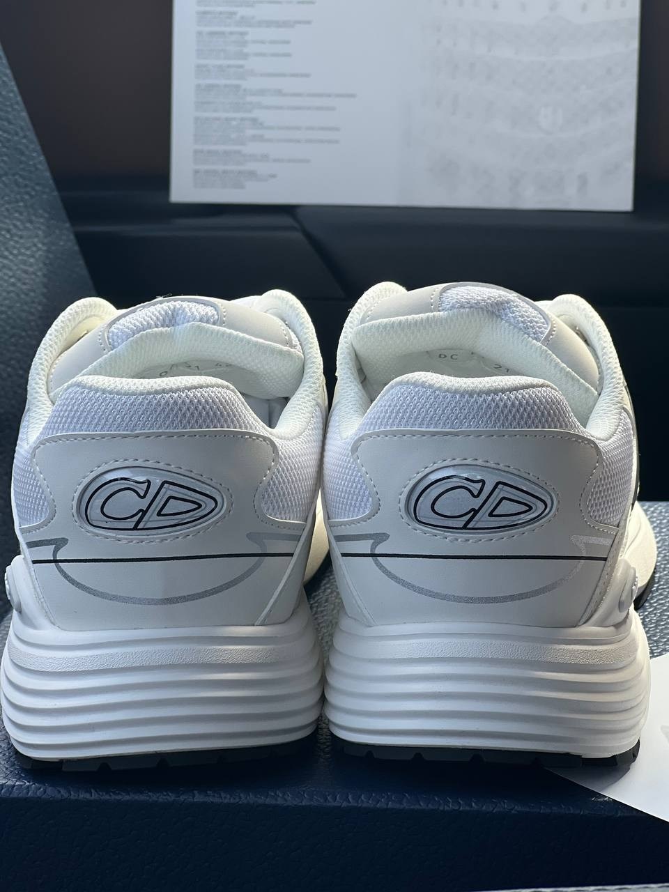 christian dior белые низкие кроссовки,кроссовки dior b30 white grey, для мужчин dior b30 lifestyle,dior кроссовки,dior b30 sneakers white grey