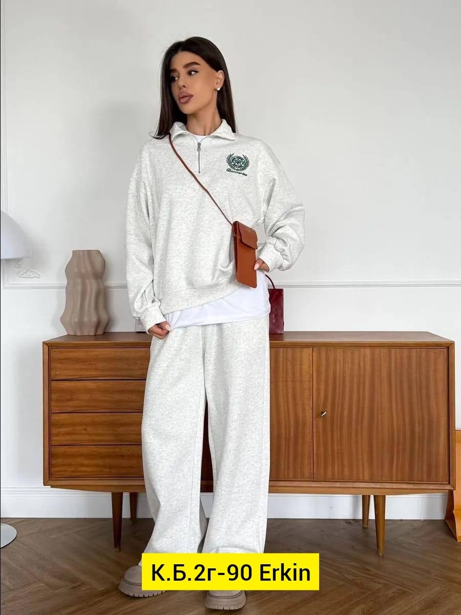 спортивный костюм женский,спортивный костюм,женские костюмы,спортивные костюмы ,костюм желтый