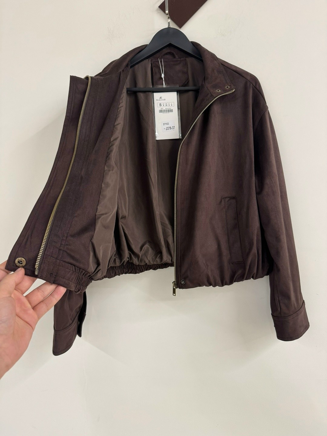 замшевая куртка,куртка бомбер,куртка кожаная,куртка,куртка из замши