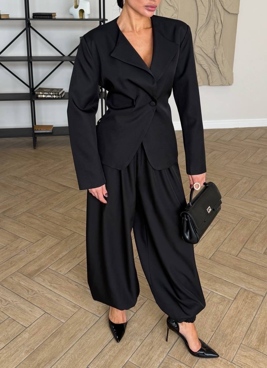брючный костюм,брючные женские костюмы,классический брючный костюм,брючный костюм черный,костюм брючный тройка