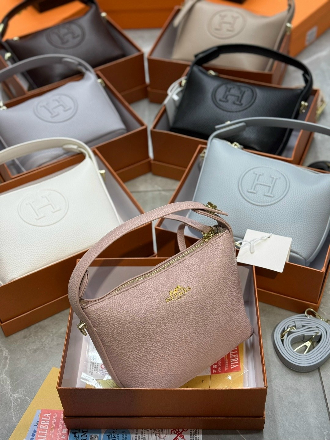 сумка hermes,сумка женская hermes,сумка на плечо hermes,брендовая сумочка hermes,сумка