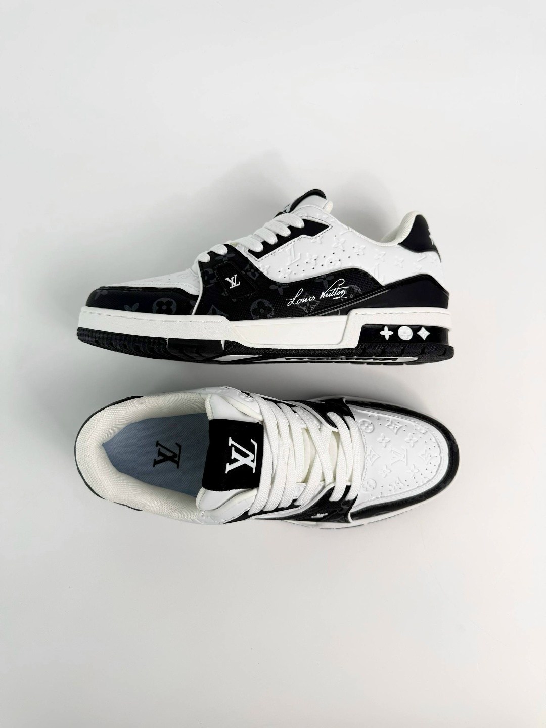 мужские кроссовки louis vuitton белый черный,кроссовки louis vuitton trainer,кроссовки louis vuitton,мужские кожаные кроссовки louis vuitton trainer белые с черным,кроссовки луи виттон суприм мужские