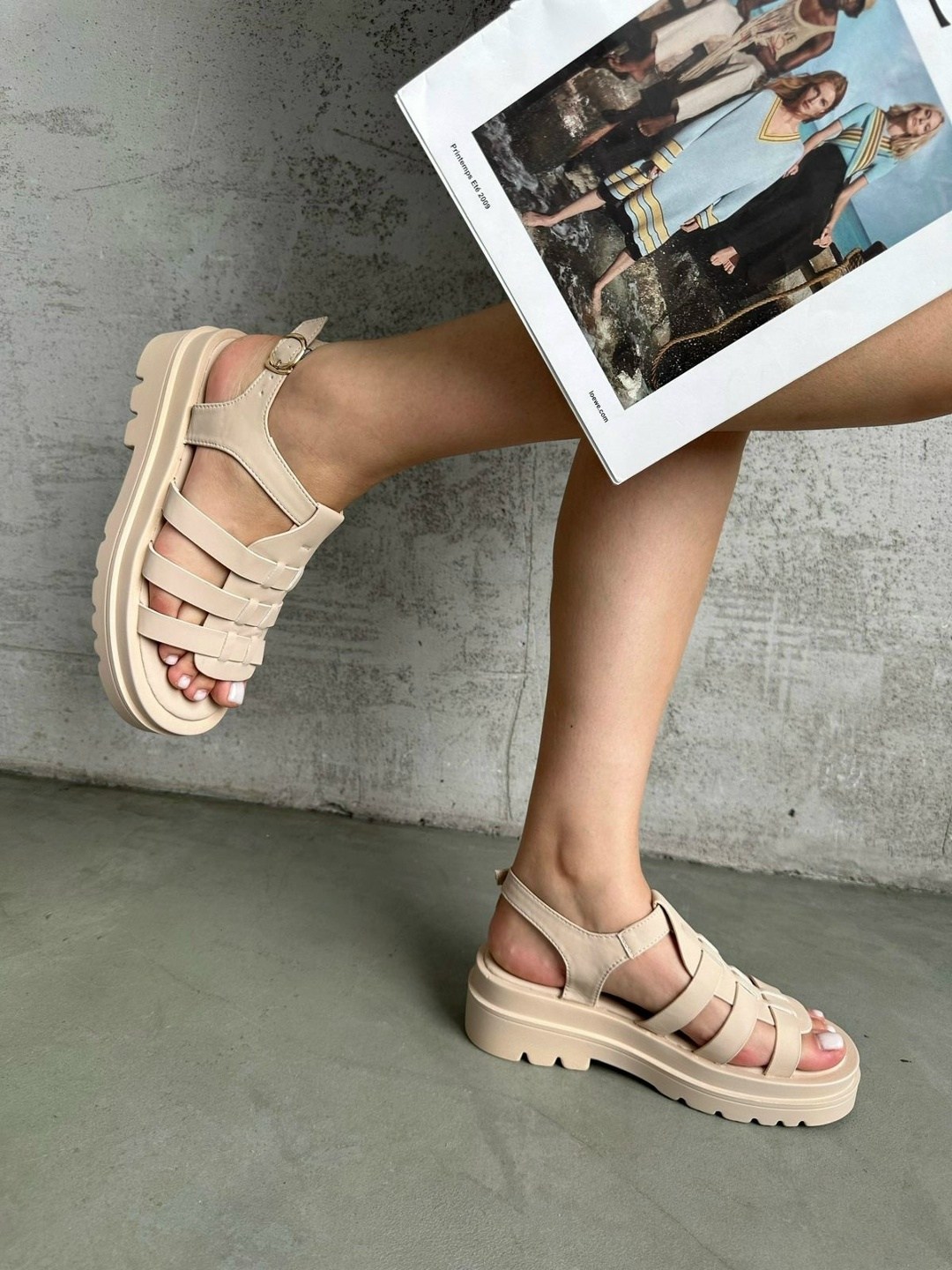 ,женские босоножки,босоножки cандалии,стильные босоножки,бежевые босоножки