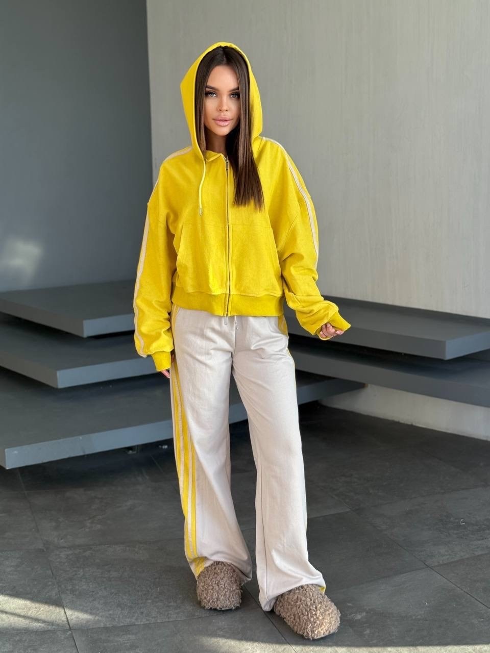 розовые костюмы,женские костюмы,женский спортивный костюм,спортивный костюм,костюм велюровый