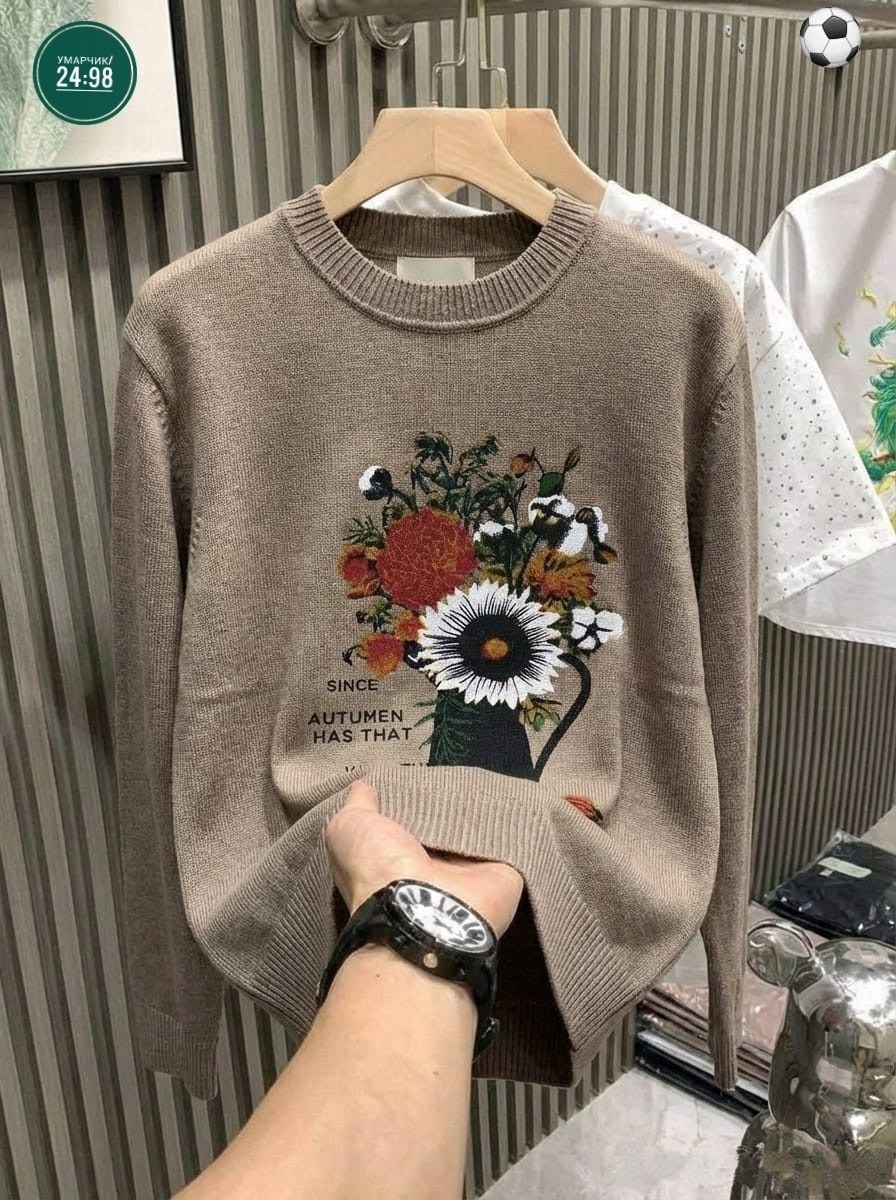 свитер с вышивкой,свитер дольче габбана женские,джемпер с вышивкой,вышивка на толстовке,свитер с цветочной вышивкой