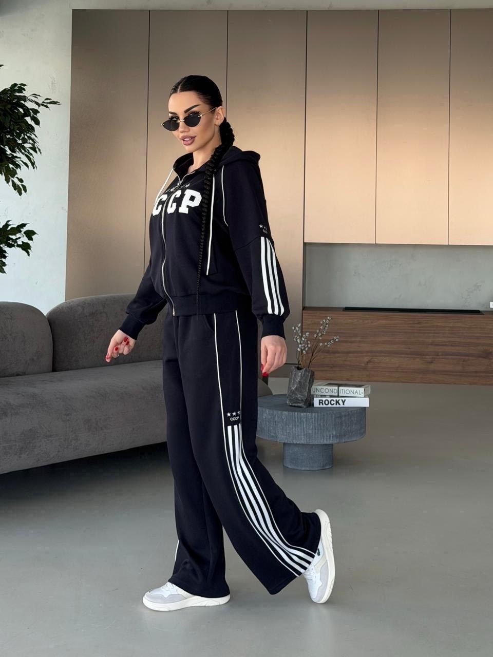 спортивный костюм женский,спортивный костюм,красные спортивные костюмы,повседневный костюм,женские костюмы