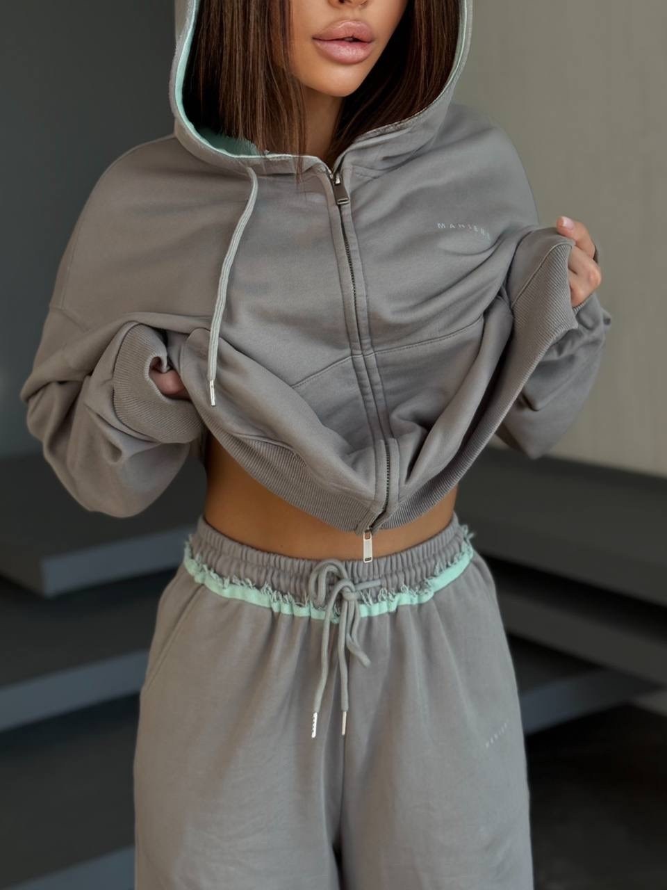 спортивный костюм женский,спортивный костюм,костюм женский,костюм спортивный коричневый,костюм трикотаж