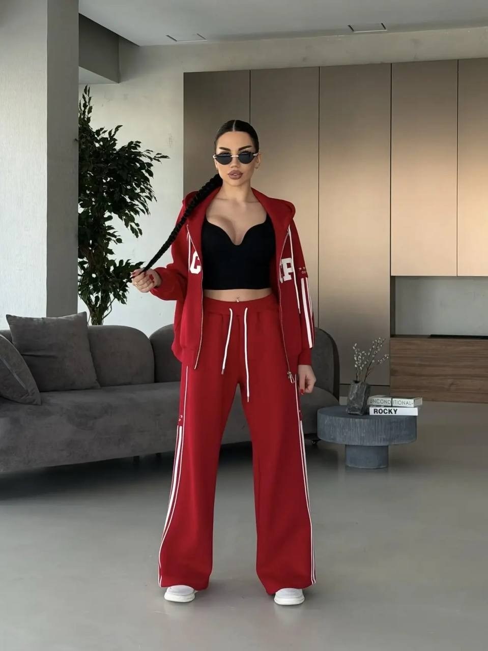 костюм спортивный женский,спортивный костюм,костюм женский,костюм спортивный jillee,красные спортивные костюмы