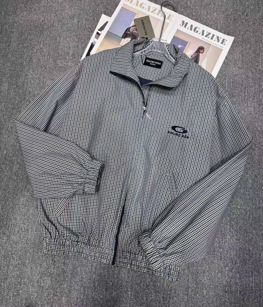 стильная куртка,повседневная куртка,ветровка burberry,легкая куртка,ветровка барбери мужская