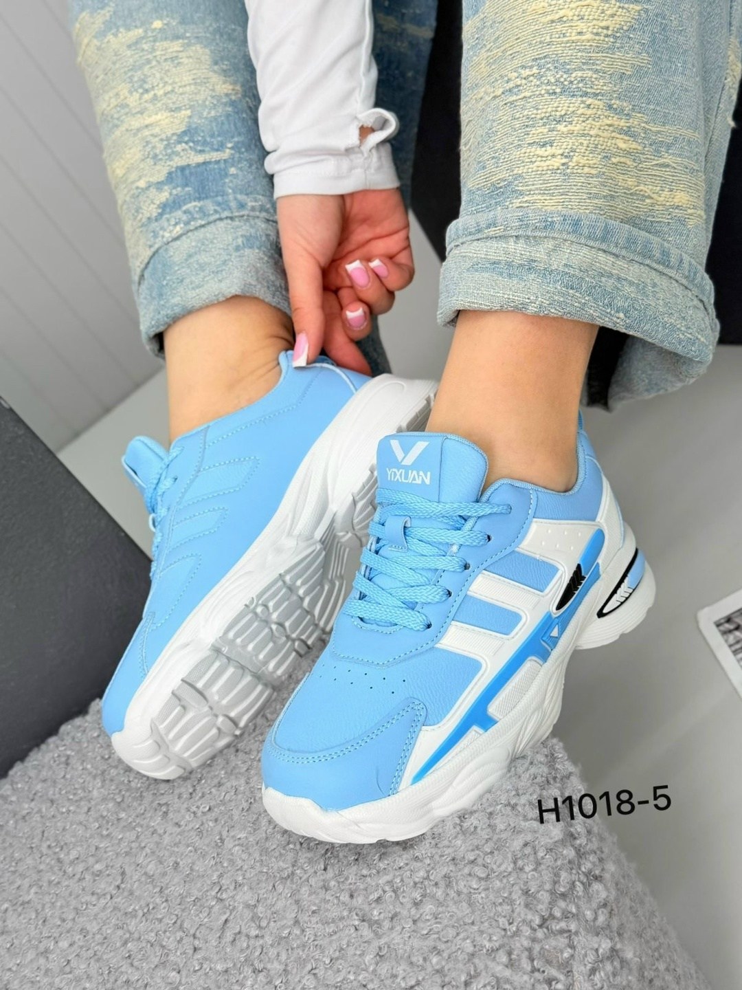 кроссовки,кроссовки женские,кроссовки белые,кроссовки стильные,кроссовки модные