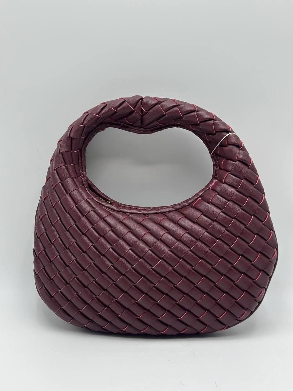 bottega veneta сумка,сумка женская bottega veneta,боттега венета сумка,сумка хобо боттега,сумки плетеная