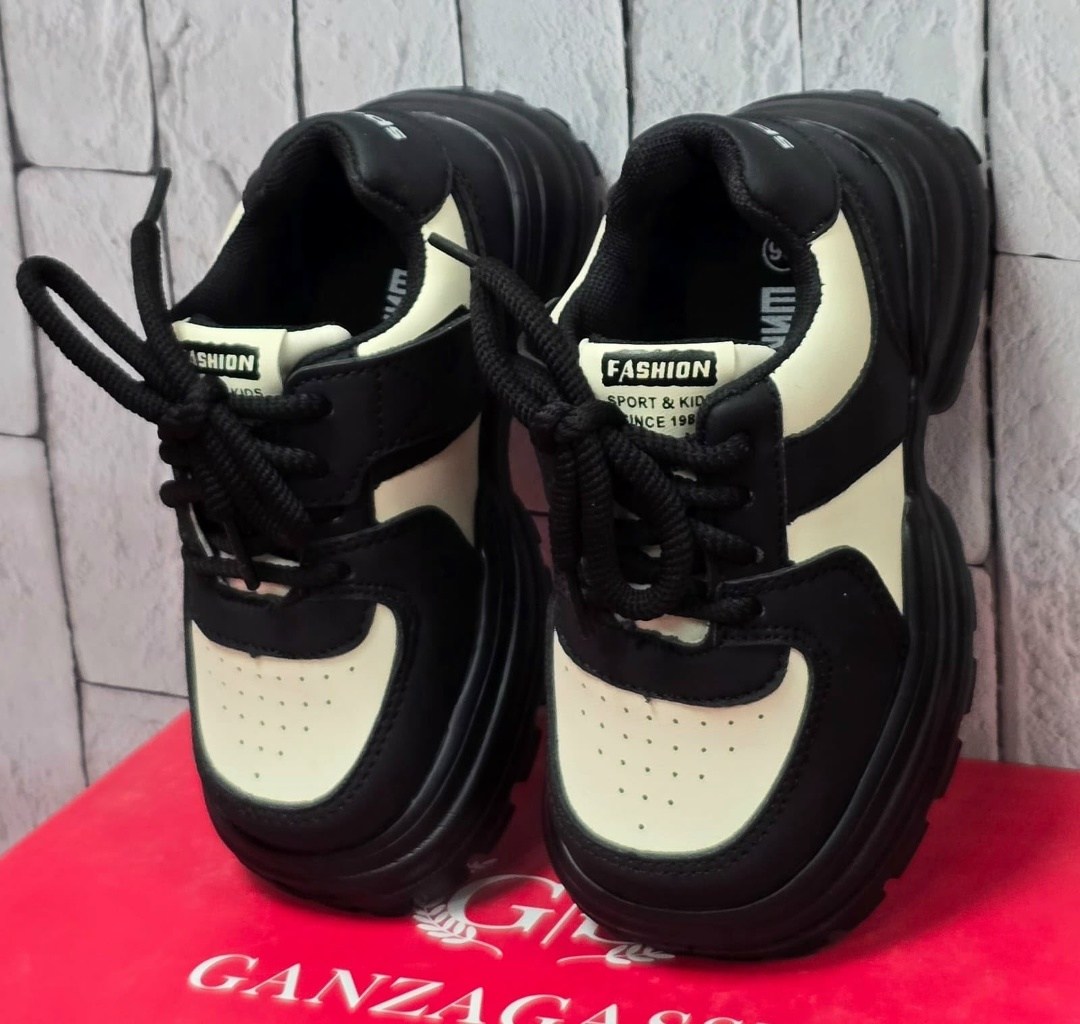 кроссовки женскиe,,кроссовки модные,классические кроссовки женские,массивные кроссовки