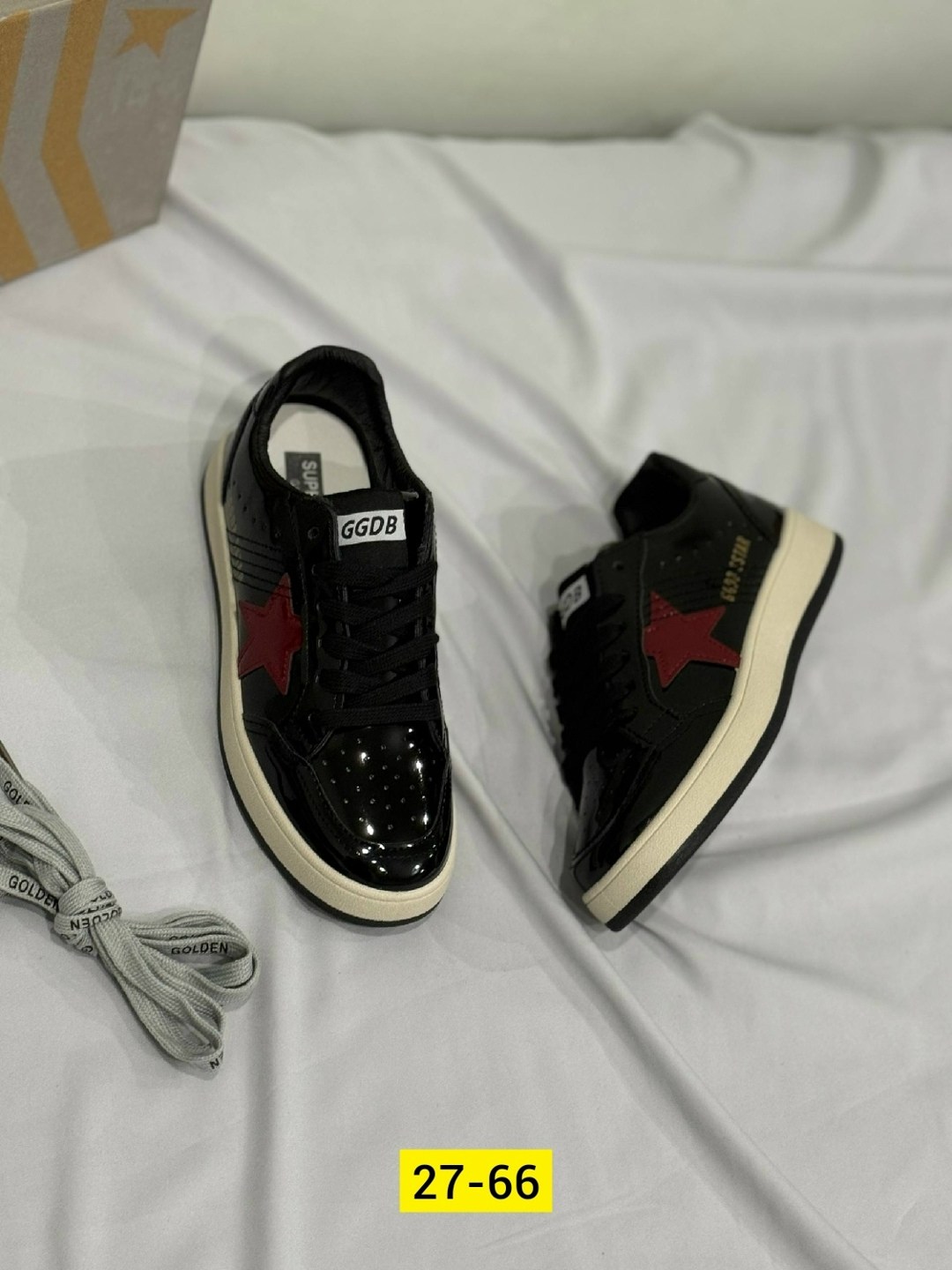 ,golden goose лаковые кроссовки,кеды golden goose,кроссовки ball star черного и белого цвета golden goose,кроссовки golden goose