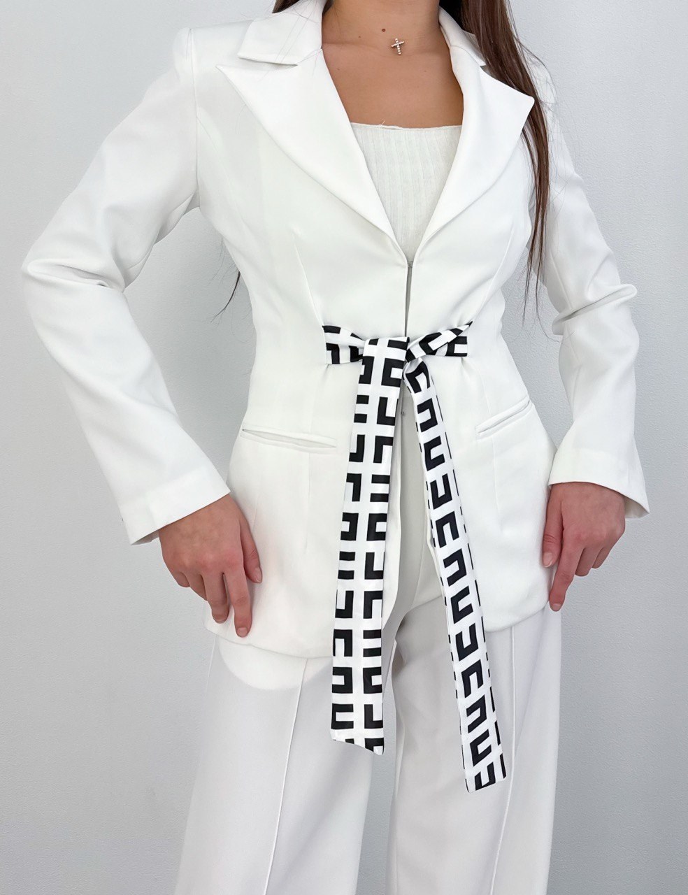 костюм брючный классический,брючный костюм,брючный костюм женский классический,брючный костюм классический двойка,женские брючные костюмы