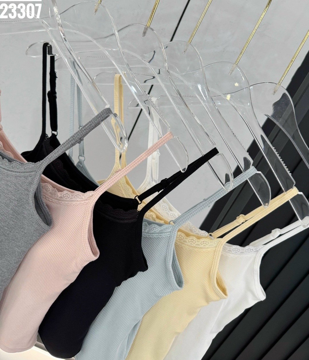 женская майка,женский топ на бретелях,топ женский,майка женская кружевная,женский топ на бретельках