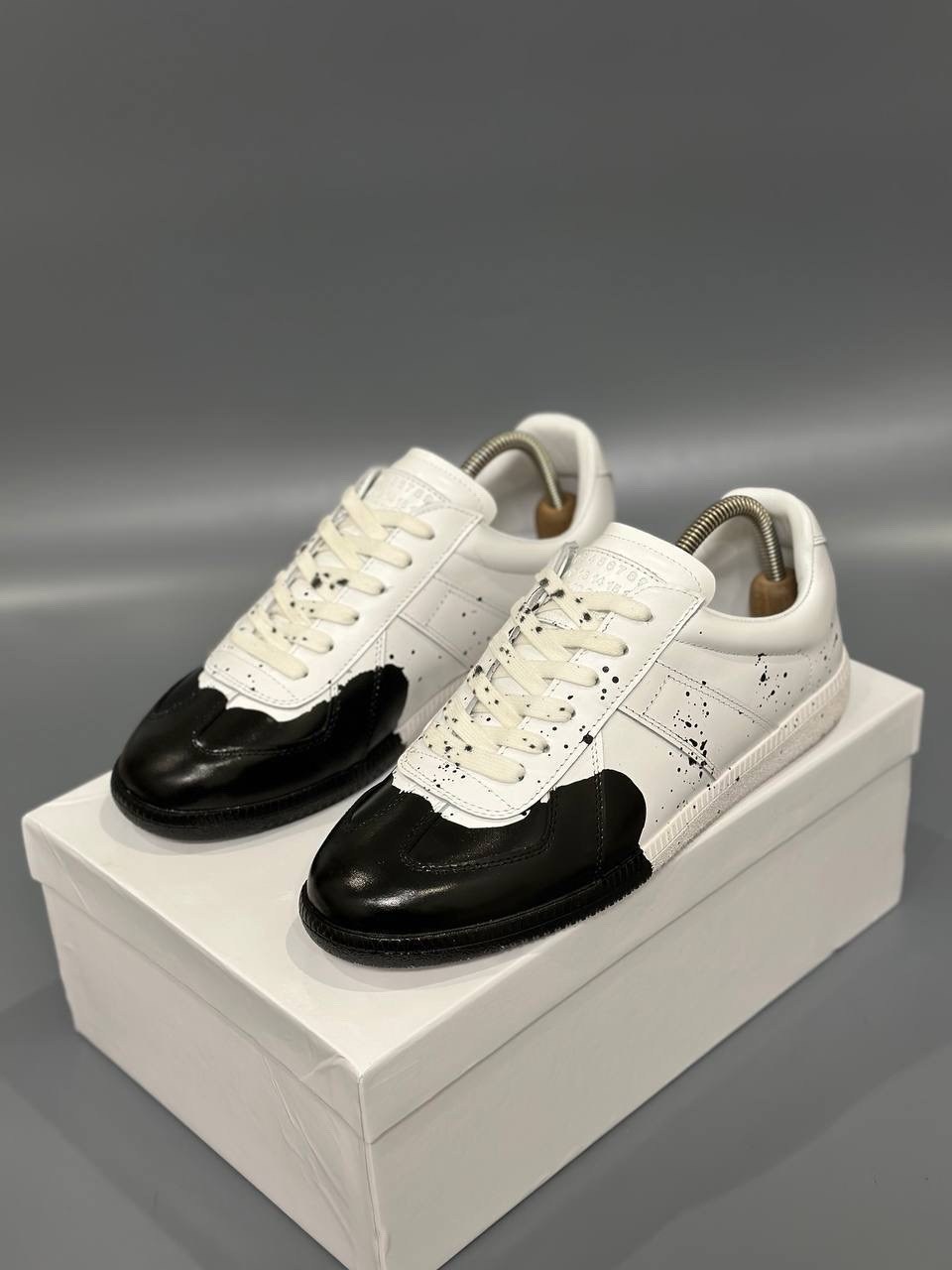 ,кроссовки maison margiela replica paint splatter,кроссовки александр маккуин женские,женские кроссовки,кроссовки оригинал