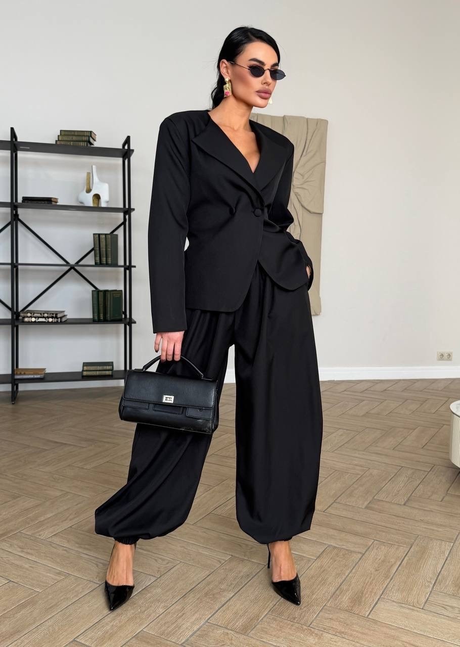 брючный костюм,брючные женские костюмы,классический брючный костюм,брючный костюм черный,костюм брючный тройка