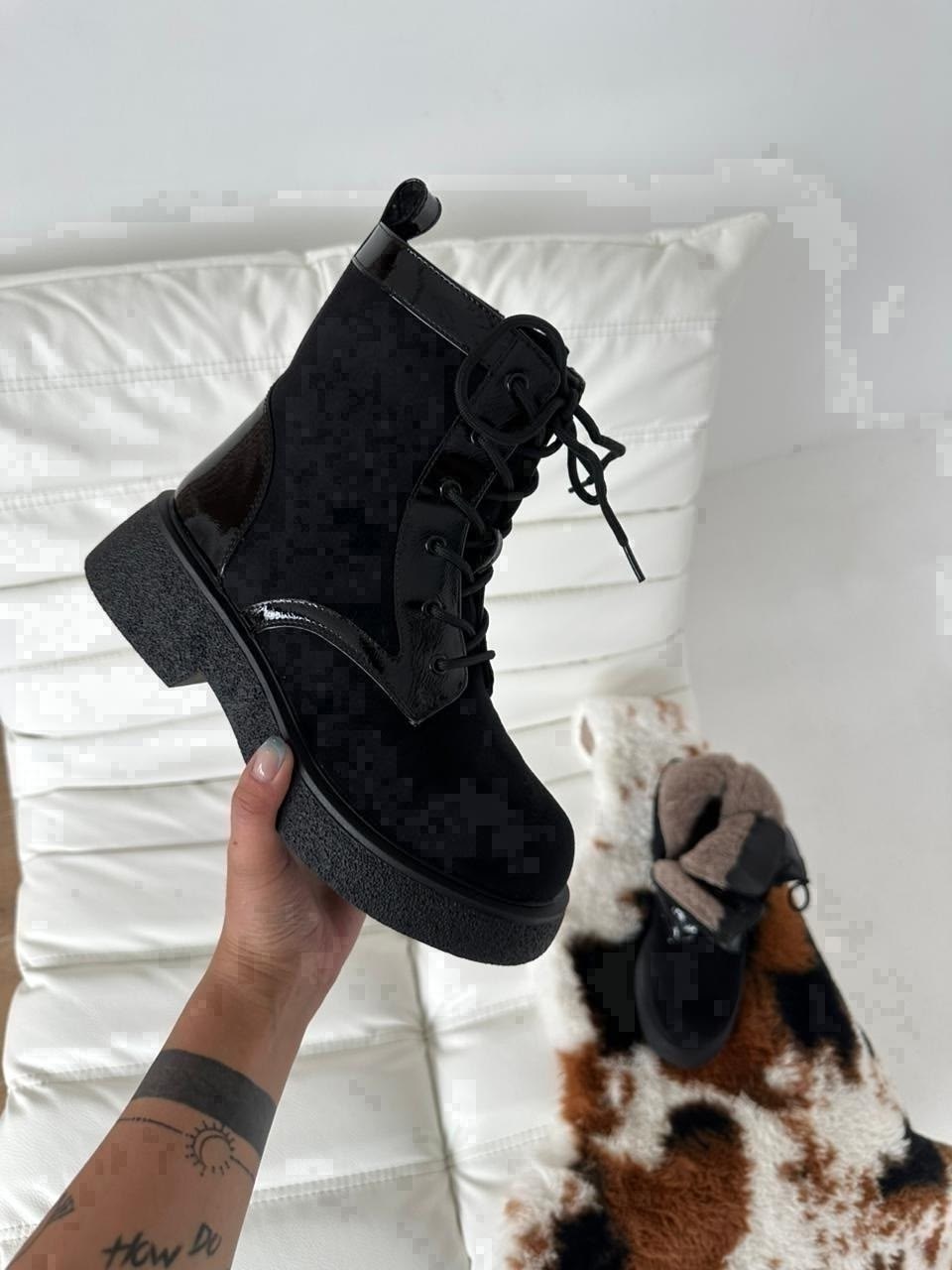 ,женские ботинки,демисезонные ботинки,ботинки женские louis vuitton boots black fur,женская