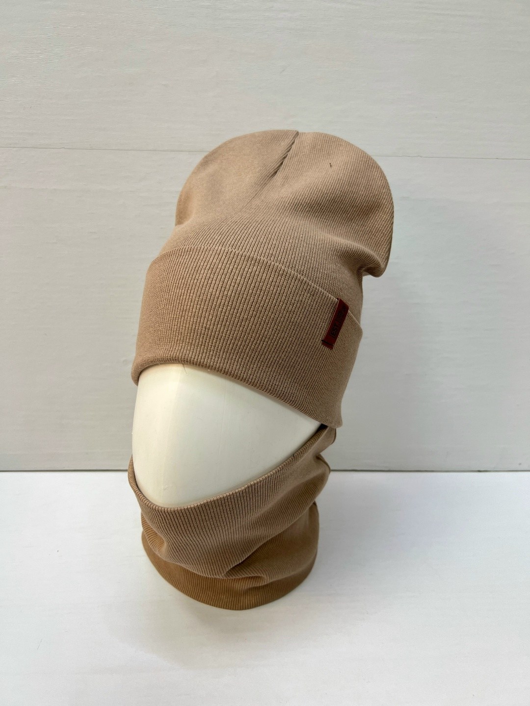 шапки комплект,комплект шапка и снуд,комплект шапка со снудом,шапка и снуд,комплект мужской шапка