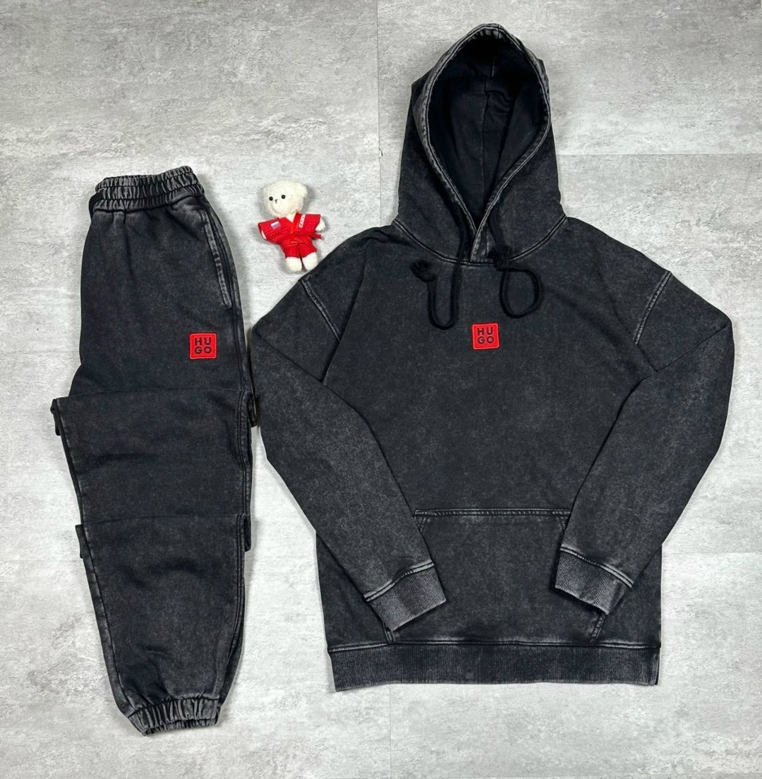 спортивный костюм hugo boss,мужской спортивный костюм,спортивный костюм hugo,мужской костюм на флисе,спортивный костюм