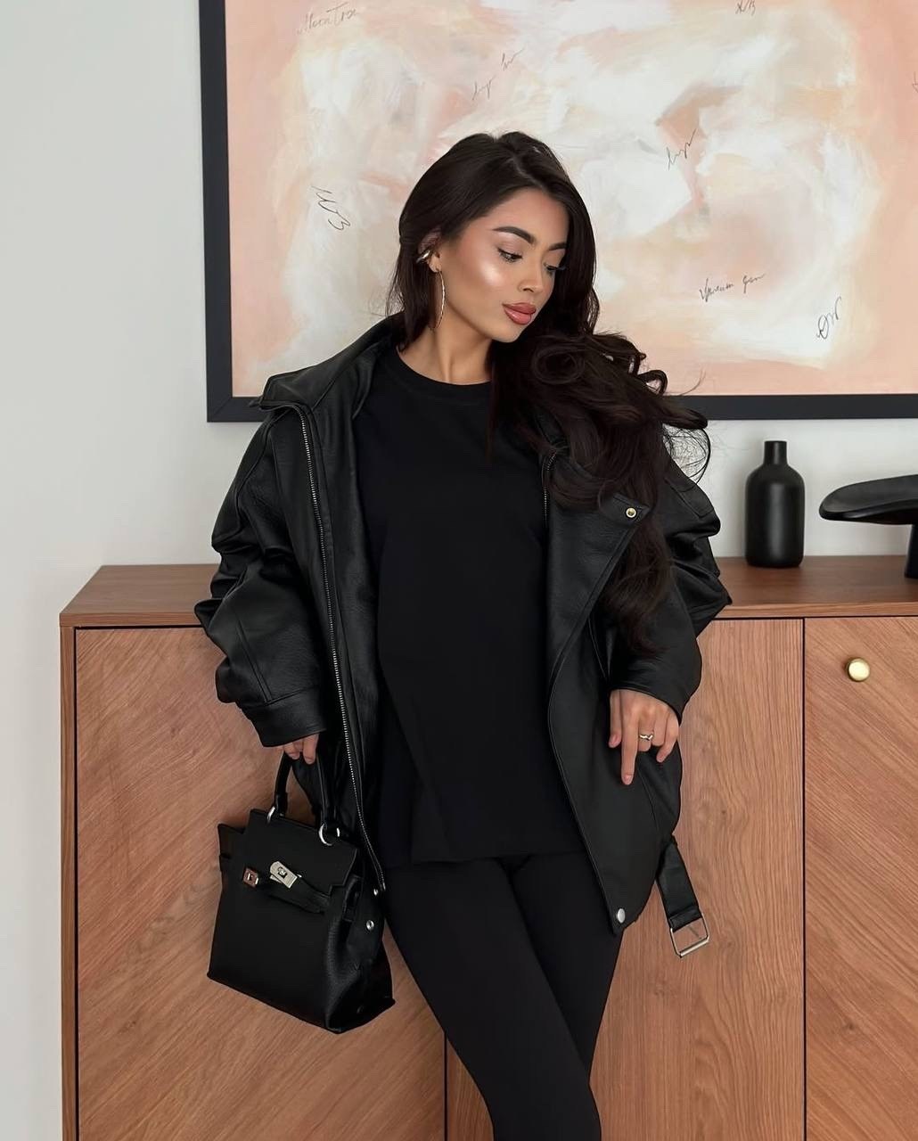 кожаная куртка,леггинсы кожаные,куртка стильная,куртка косуха,косуха оверсайз