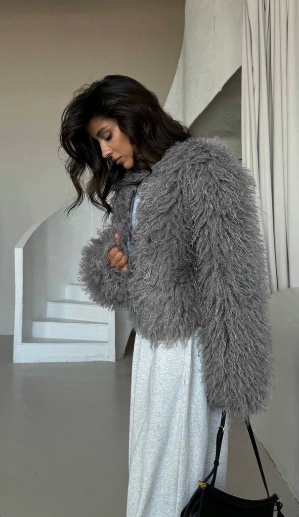 шуба из искусственного меха,шубка,шуба искусственная,пальто из искусственного меха,шуба