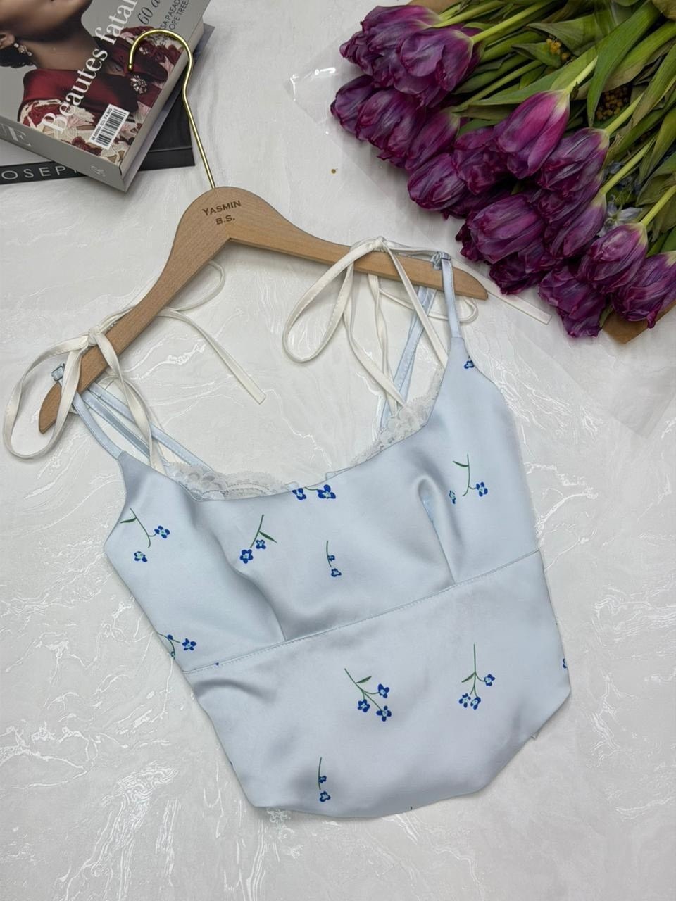 топ женский,топ корсет,женская майка,топик с вырезом,атласный топ