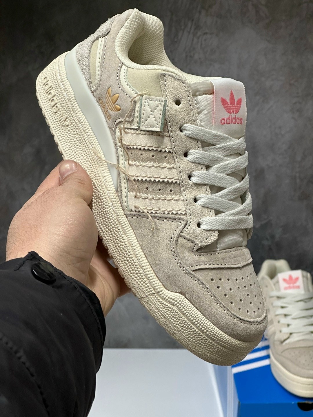 кроссовки adidas,кроссовки adidas женские,кроссовки адидас,кроссовки adidas forum 84 low off white,женские кроссовки адидас