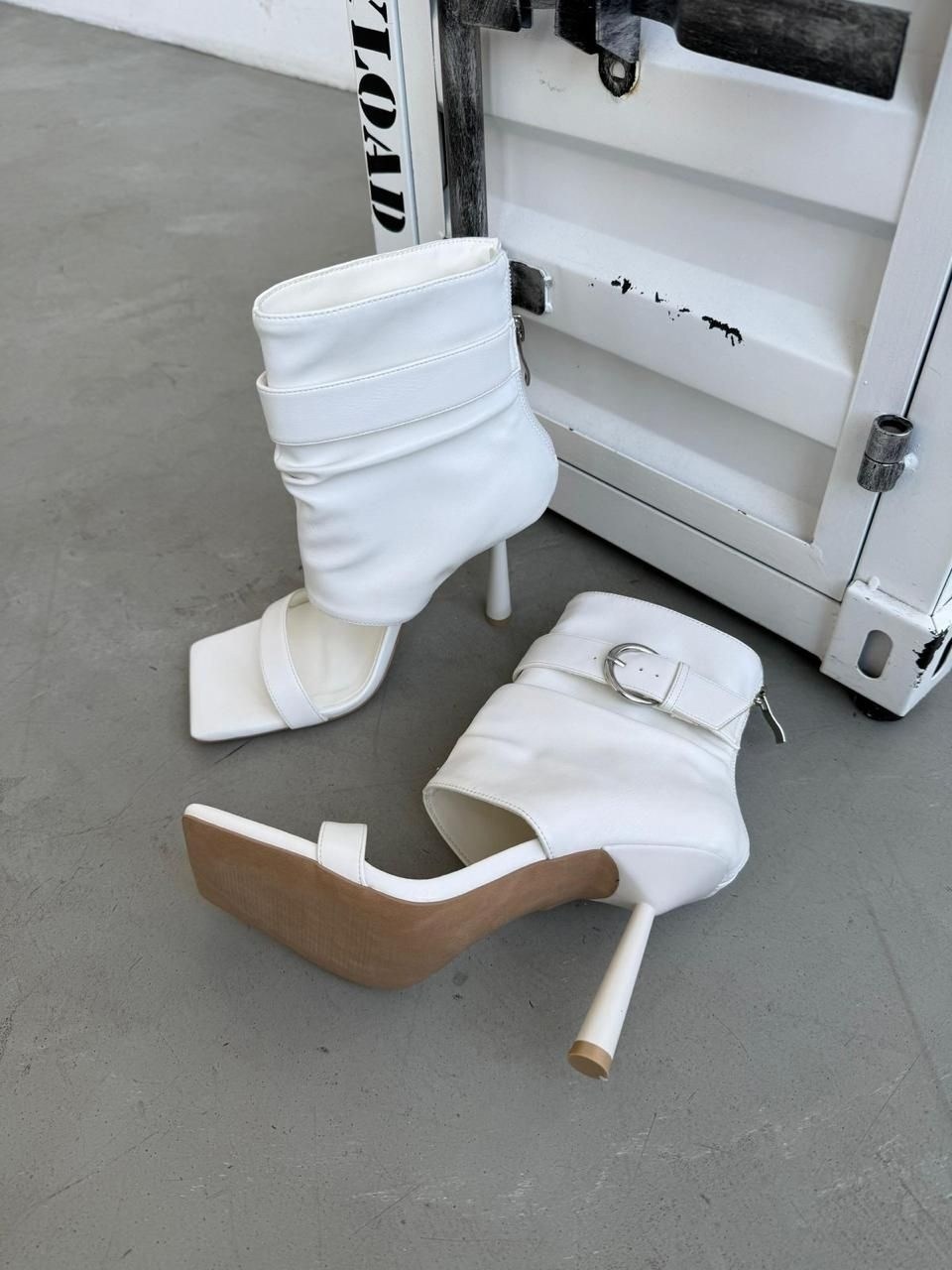 босоножки на каблуках,сапоги каблуки,ботильоны женские,босоножки с ремешками, на каблуках