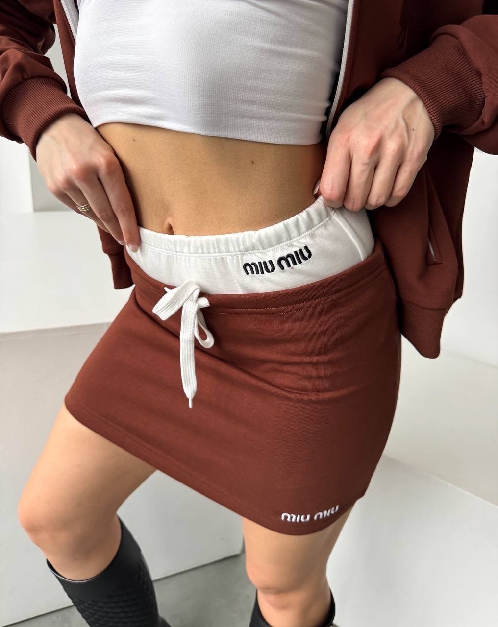 женский костюм,костюм с юбкой,спортивные костюмы женские,спортивный костюм,костюм коричневый