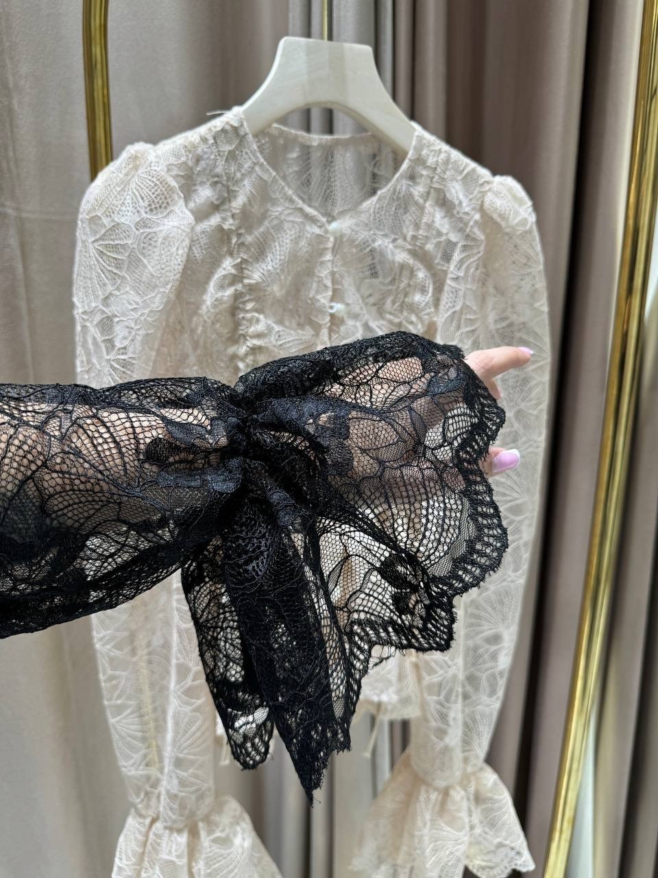 кружевная блузка,блузка с кружевами,черная блузка с кружевом,блузка из кружева,женская кружевная блузка