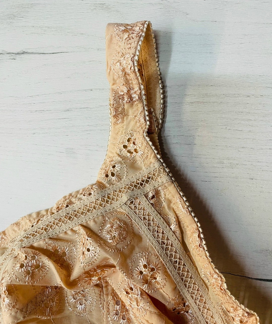 бюстгальтер,классический бюстгальтер,бюстгальтер для женщин,бюстгальтер женские,бюстгальтер м006