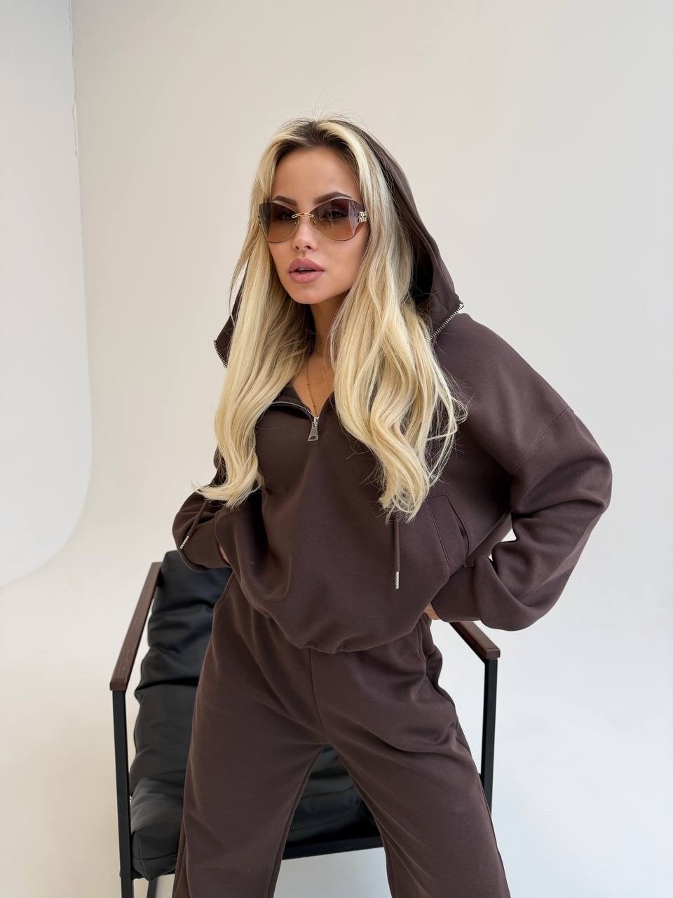 женский костюм серый,серый спортивный костюм,женский спортивный костюм,женский костюм,женский спортивный костюм на флисе